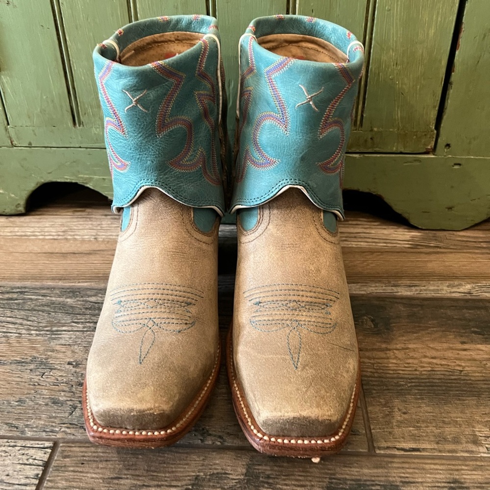 Twisted X women’s fold over boots